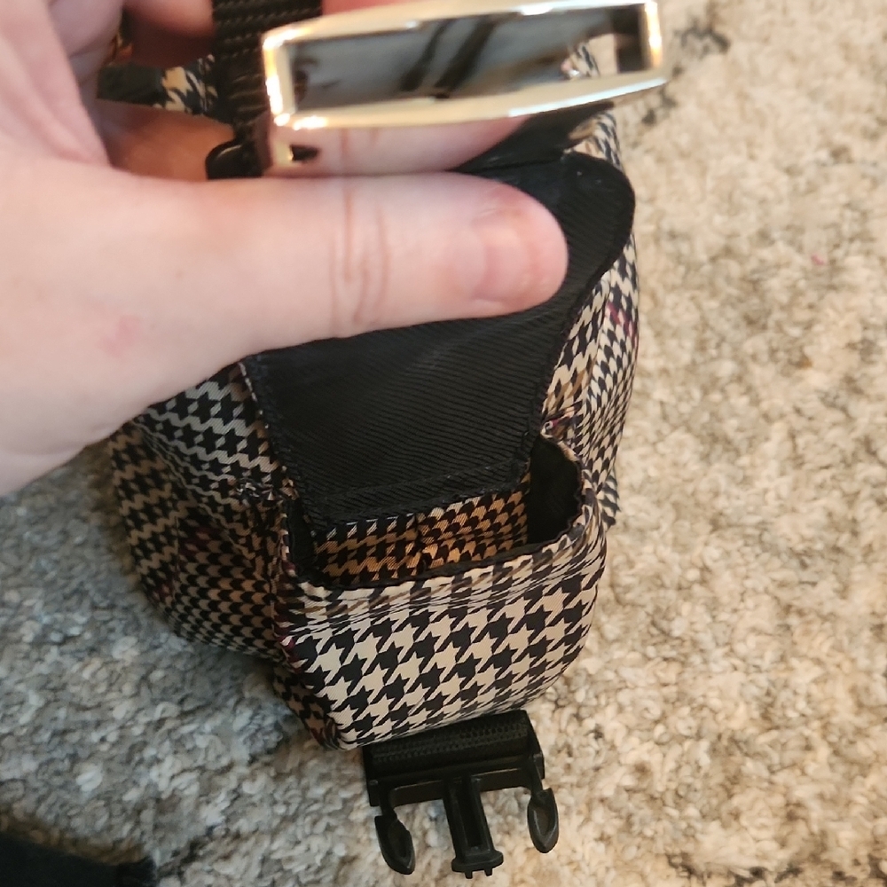Lauren Ralph Lauren Black and Cream Houndstooth Shoulder Bag - Picture 6 of 11